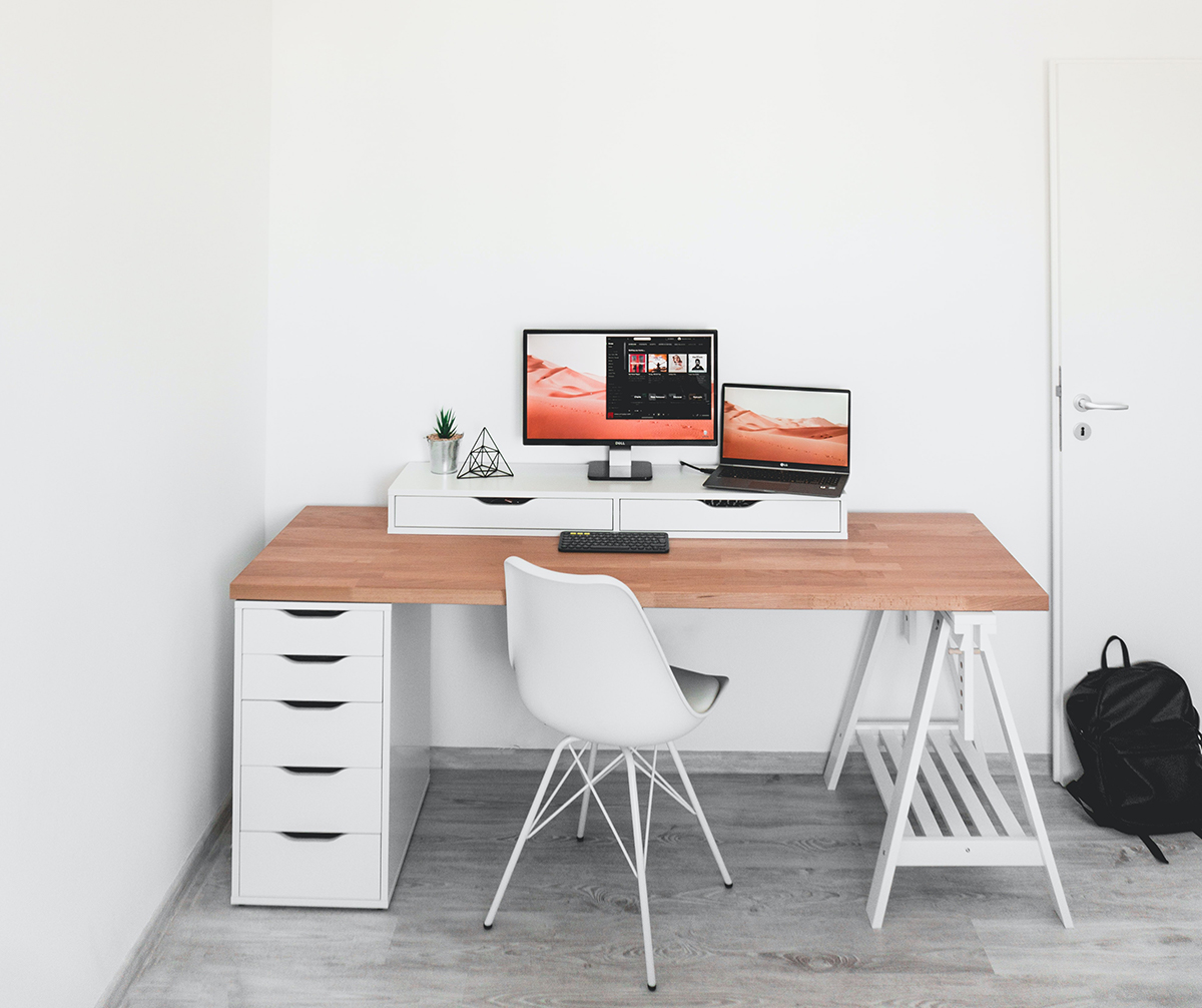 Organizing Your Workspace for Success ~ The Do’s and Don’ts